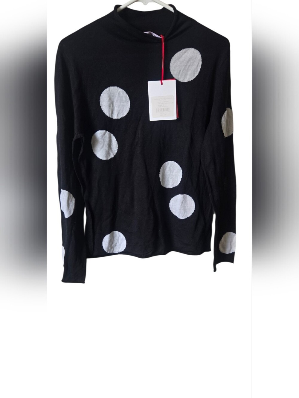 NEW $890 Carolina Herrera Black Knit Top with White Label